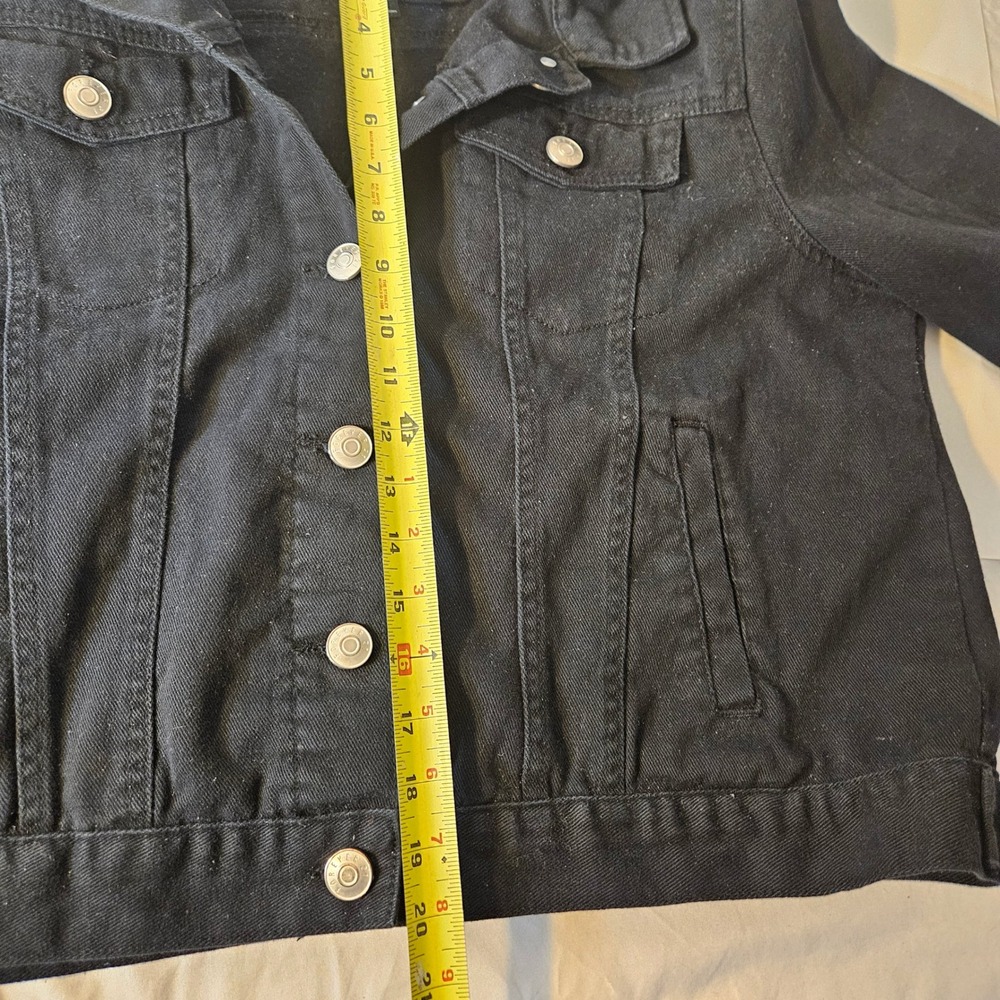 Forever 21 Plus Size Black Denim Trucker Jacket Womens 1X Button Up Outerwear - Picture 9 of 10